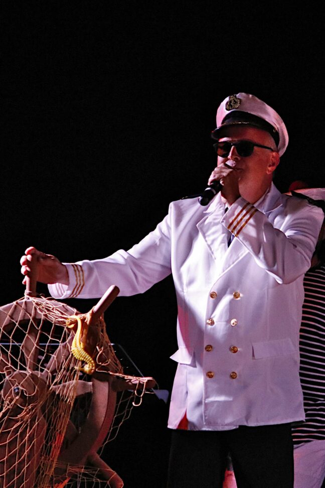 Des jours avec spectacle musical vaucluse la croisiere en chansons 01